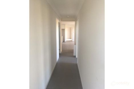 2/41 Coggins St, Caboolture South, QLD 4510