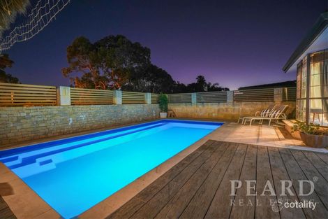 Property photo of 9 Lockyer Court Duncraig WA 6023