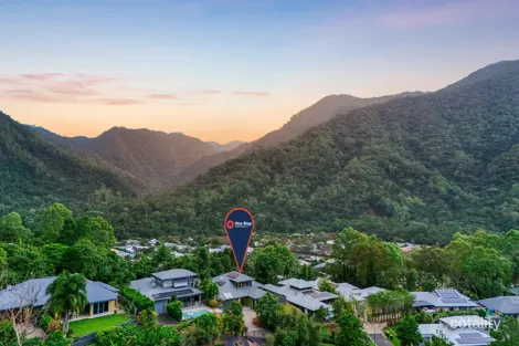Property photo of 4 McColl Close Redlynch QLD 4870