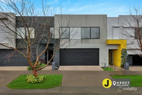 43 Hammond Cres, Officer, VIC 3809