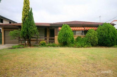 7 Glenbrook Cres, Georges Hall, NSW 2198