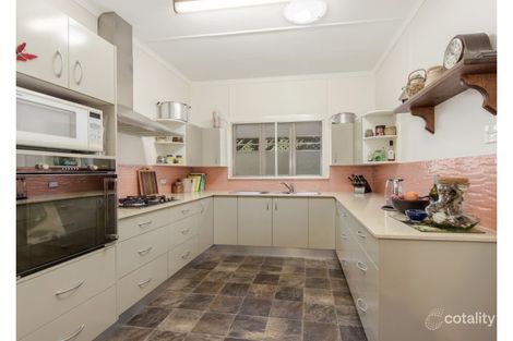Property photo of 2 Gilliver Street Eastern Heights QLD 4305