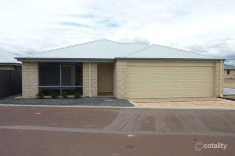 4 Ferndale Ave, Dalyellup, WA 6230