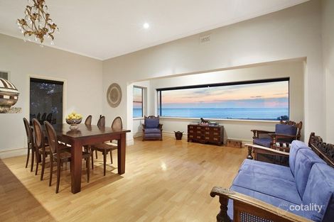 Property photo of 176 Esplanade Brighton VIC 3186