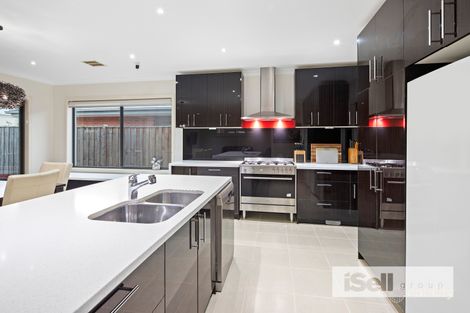 Property photo of 30 Newburgh Street Keysborough VIC 3173