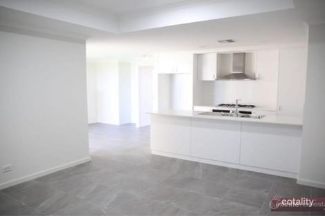 Property photo of 5 Melbourne Loop Hammond Park WA 6164