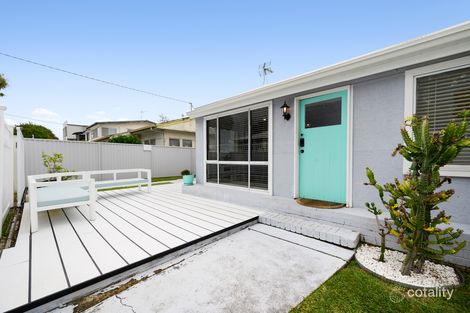 Property photo of 18 Middle Street Labrador QLD 4215