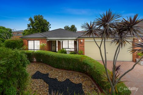 77 Robinswood Pde, Narre Warren South, VIC 3805