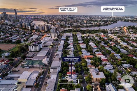 Property photo of 2 Geelong Street East Brisbane QLD 4169