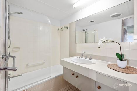 Property photo of 32/3490-3494 Main Beach Parade Main Beach QLD 4217