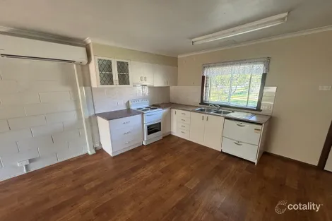 Property photo of 1/447 Rose Street Lavington NSW 2641