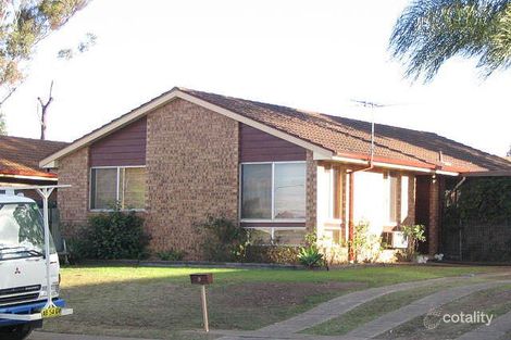 9 Blacksmith St, Greenfield Park, NSW 2176