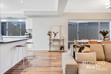 Property photo of 43 Calbourne Way Kingsley WA 6026
