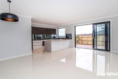 Property photo of 2/13 Hiscock Street Chadstone VIC 3148