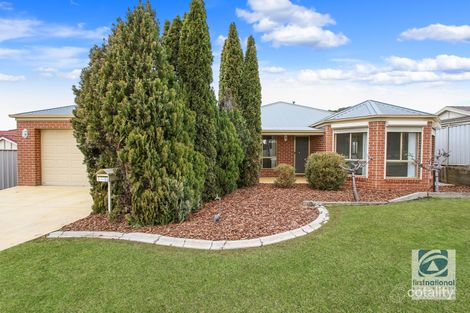 Property photo of 15 Carnoustie Avenue West Wodonga VIC 3690