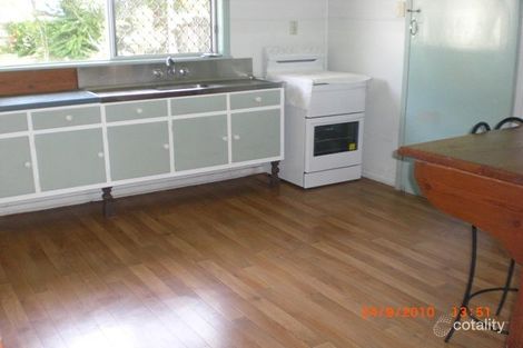 Property photo of 3 Chaplain Avenue Manunda QLD 4870