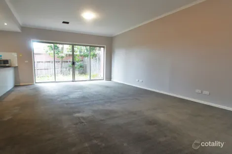 Property photo of 15/3 Keylana Boulevard Mount Waverley VIC 3149