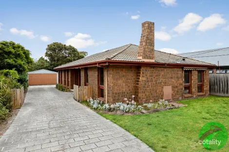 55 Fortescue Ave, Seaford, VIC 3198
