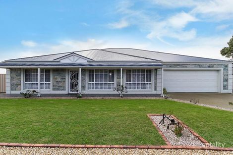 7 Mcfarlane St, Meningie, SA 5264