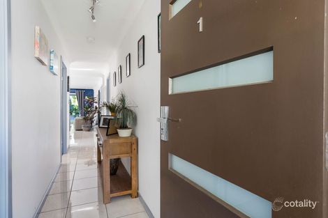 Property photo of 1/10 Toongarra Road Leichhardt QLD 4305
