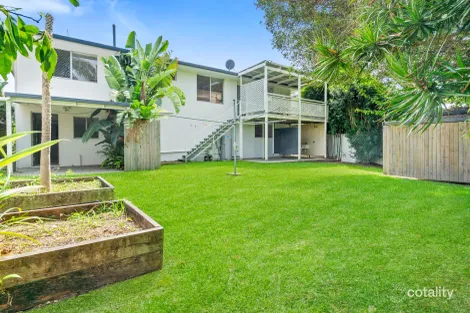 Property photo of 30 Winders Avenue Tugun QLD 4224