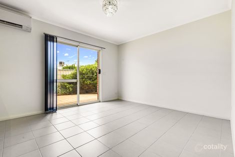 Property photo of 1/5-6 Golden Grove Red Cliffs VIC 3496