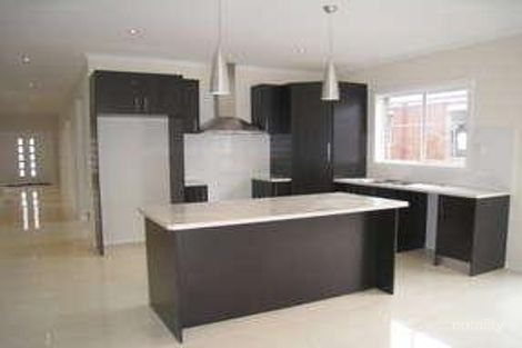 Property photo of 8 Brinbrook Street Tarneit VIC 3029