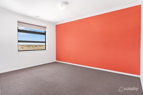 Property photo of 49 Showbridge Way Werribee VIC 3030