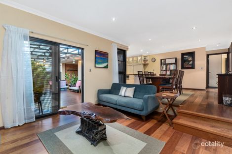 Property photo of 12 Carbridge Way Duncraig WA 6023