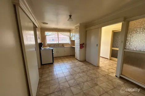 Property photo of 32 Almurta Avenue Coolaroo VIC 3048