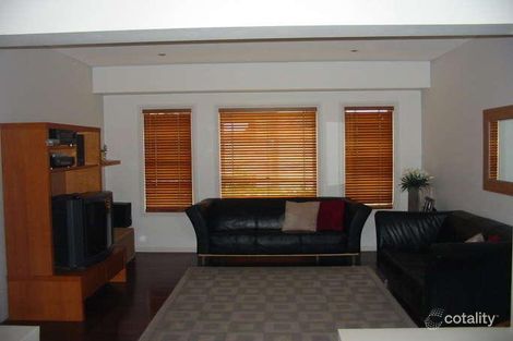 Property photo of 3 Perabo Close Bossley Park NSW 2176
