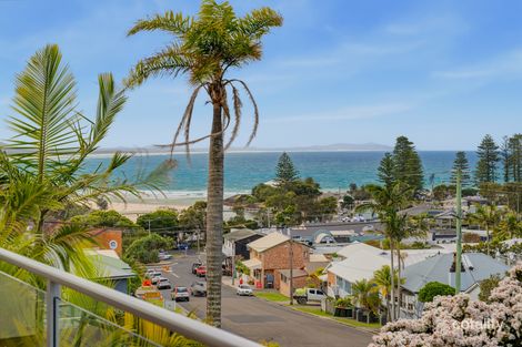 2/13 East St, Crescent Head, NSW 2440