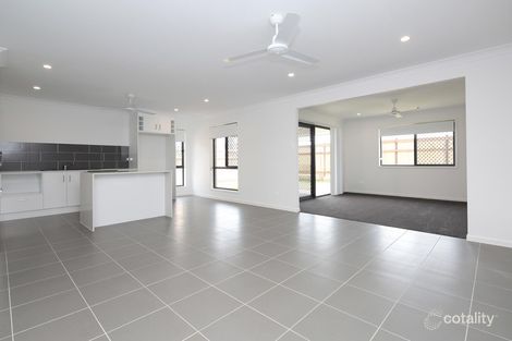 32 Hyland Cct, Flagstone, QLD 4280