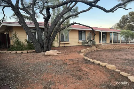 Property photo of 24 Irrapatana Road Roxby Downs SA 5725