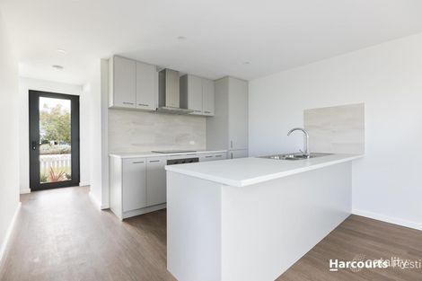 Property photo of 4 Mercia Road Hilbert WA 6112