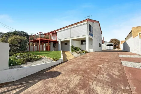 Property photo of 131 Spinaway Parade Falcon WA 6210