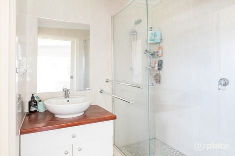 Property photo of 238 Kitchener Road Stafford Heights QLD 4053