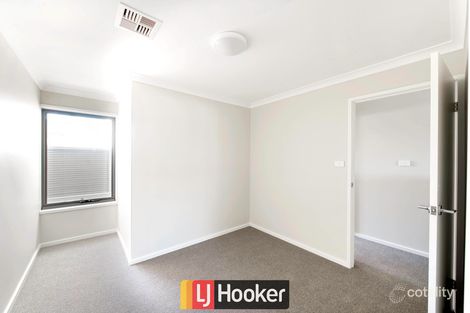 Property photo of 28/50 Henry Kendall Street Franklin ACT 2913