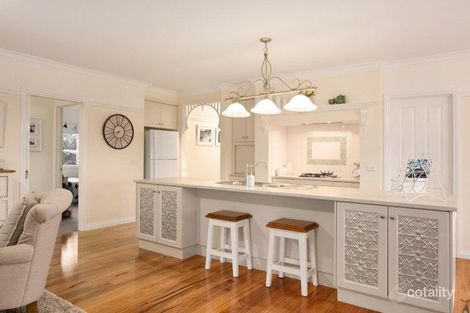 Property photo of 16 Patison Court Drouin VIC 3818