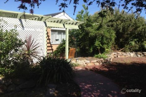 2 Grandview Gr, Reynella, SA 5161