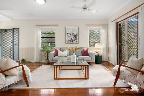 Property photo of 2 Rugby Street Coorparoo QLD 4151