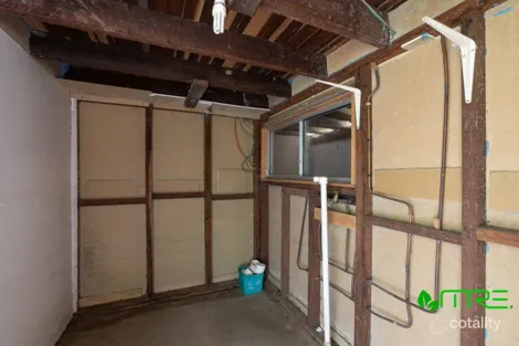 Property photo of 2 Osprey Close Slade Point QLD 4740