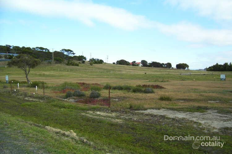 1 Swanwick Rd, Coles Bay, TAS 7215