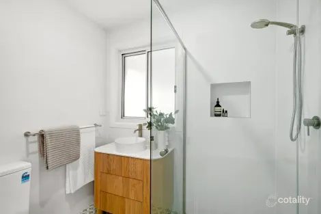 Property photo of 84 Morgan Crescent Curtin ACT 2605