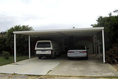 Property photo of 4 Melbourne Street Waggrakine WA 6530