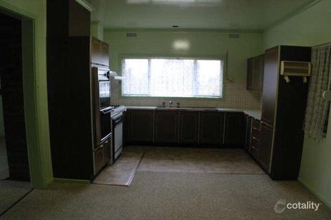 Property photo of 4 Arms Street Long Gully VIC 3550
