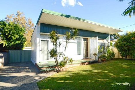25 Sixth Ave, Toukley, NSW 2263