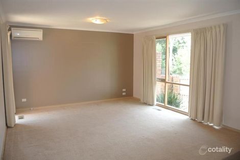 Property photo of 2/21 Meadow Crescent Mount Waverley VIC 3149