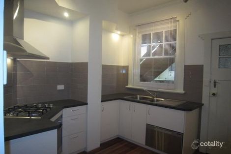 2/5 Robe St, St Kilda, VIC 3182