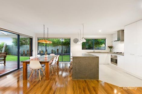 Property photo of 10 Caroline Court Mount Martha VIC 3934